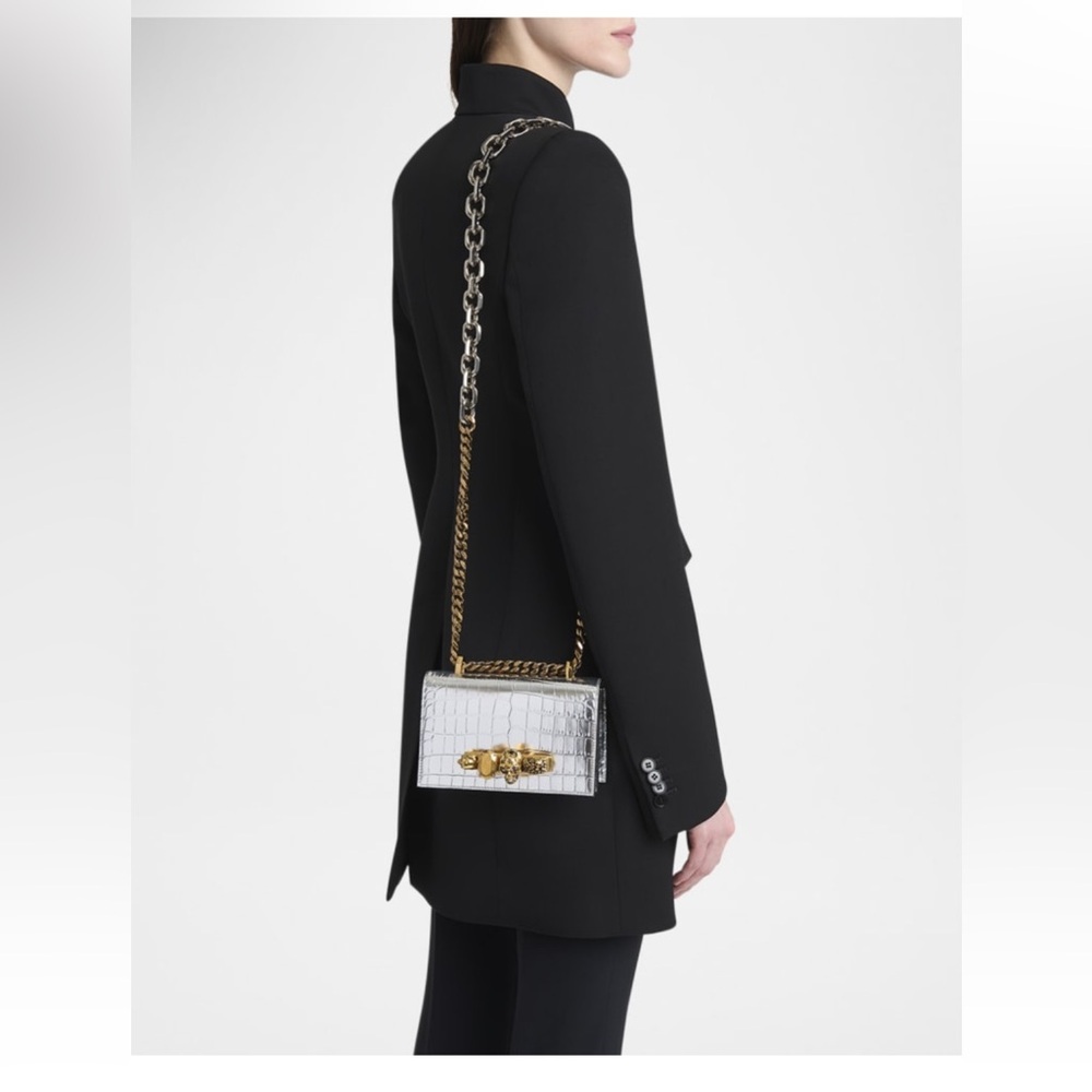 McQueen Croc-Embossed Bag with Gold Chain - Picture 10 of 15